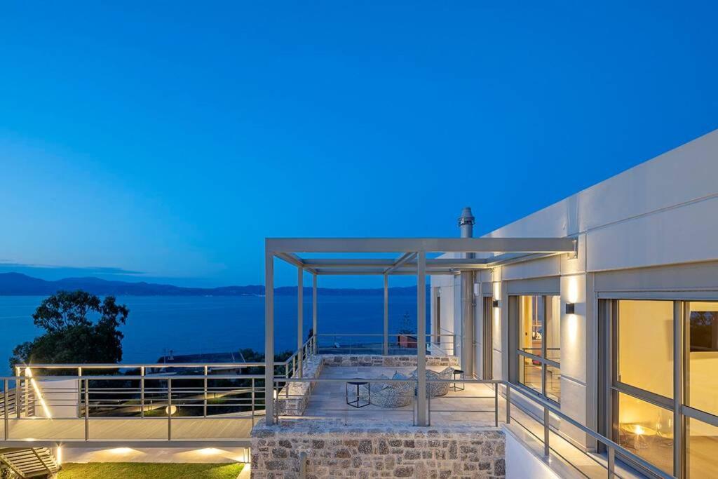Villa Theologos *